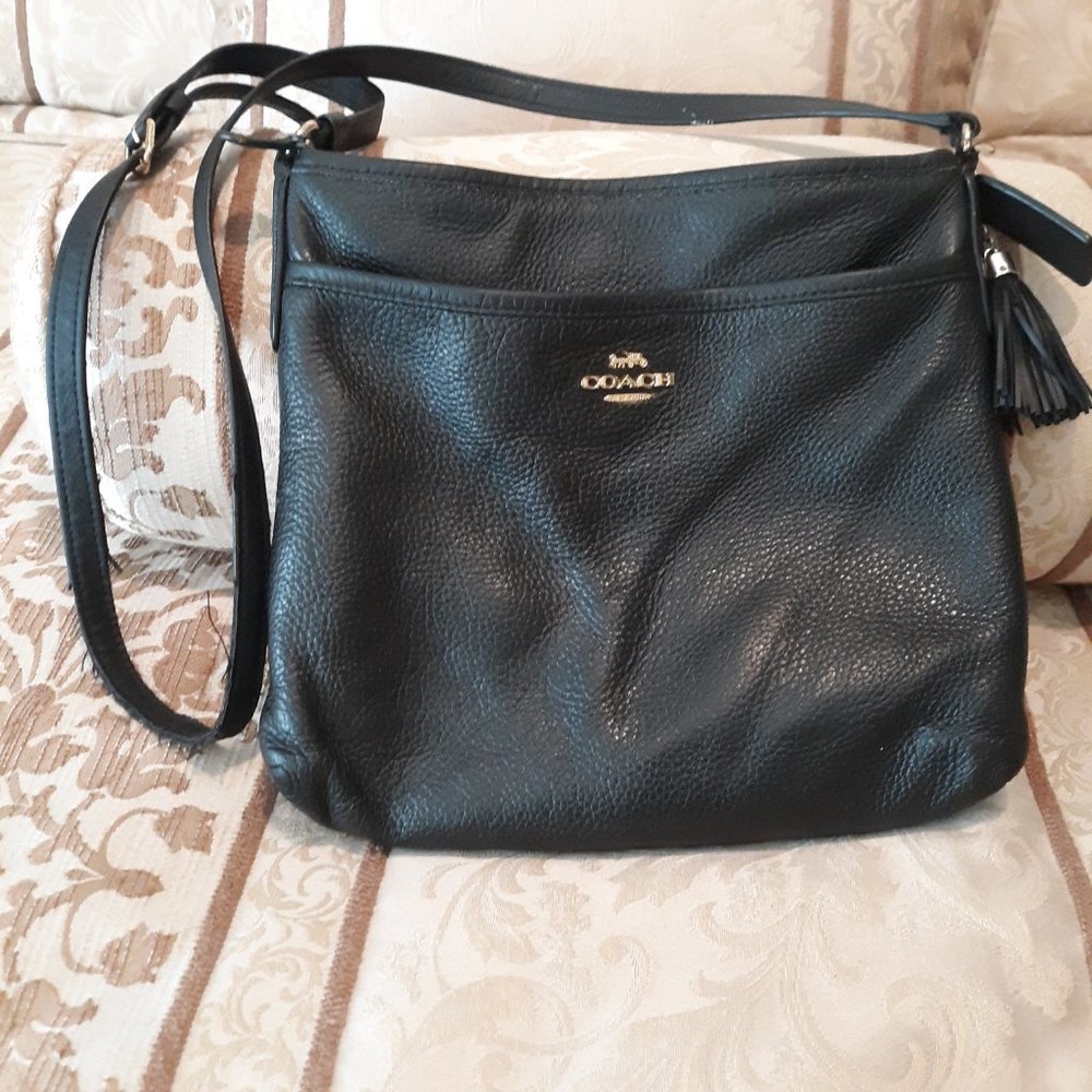 100% Black Pebble Leather Coach Crossbody Bag F28035. Very good condition.